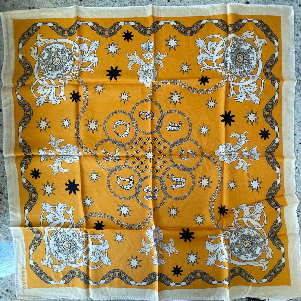 Printed Silk Twill Scarf from SANDRO - Picture 6 of 9